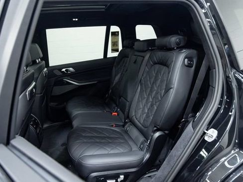 New 2027 BMW X7 xDrive40i w/ M Sport Package AWD/4WD image 25