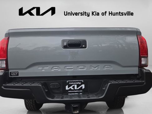 Used 2019 Toyota Tacoma SR5 image 40