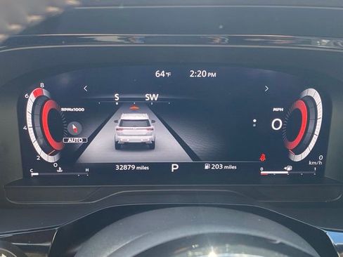 Used 2023 Nissan Pathfinder Platinum image 20