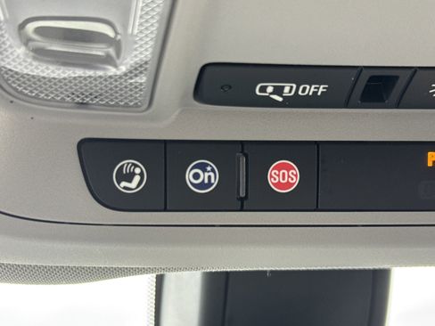 Used 2019 GMC Terrain SLE w/ Driver Convenience Package image 23