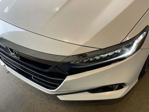 Used 2022 Honda Accord Sport image 7