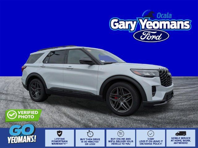 Used 2026 Ford Explorer ST-Line w/ ST-Line Street Pack RWD image 1