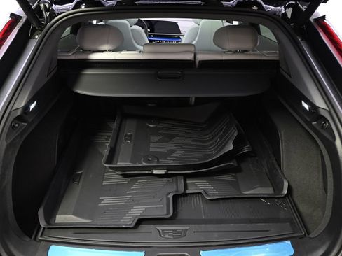 New 2026 Cadillac Optiq Luxury 2 w/ LPO, Floor Liner Package AWD/4WD image 19