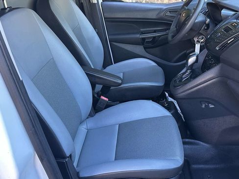 Used 2018 Ford Transit Connect XL FWD image 17