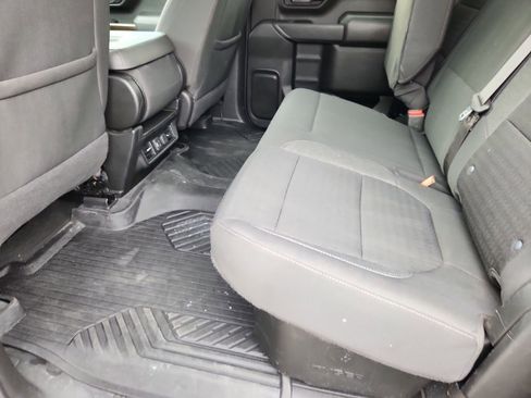 Used 2022 Chevrolet Silverado 3500 LT w/ Convenience Package image 8