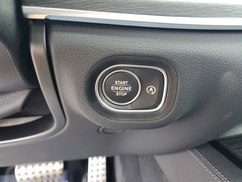 New 2026 Mercedes-Benz GLS 450 4MATIC image 39