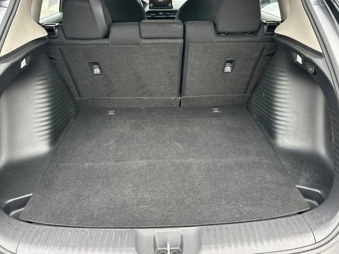Used 2024 Honda HR-V LX image 18