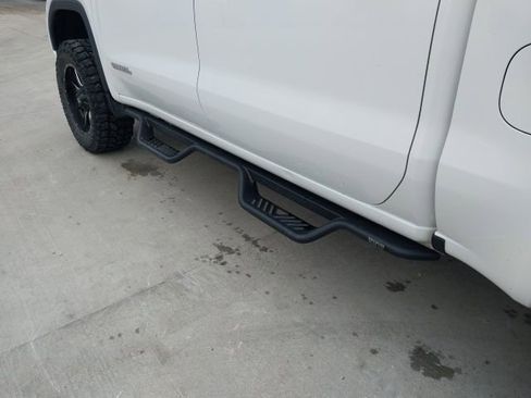 Used 2020 GMC Sierra 1500 Elevation w/ Elevation Value Package image 25