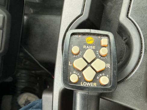 Used 2022 Chevrolet Silverado 2500 W/T w/ WT Fleet Convenience Package AWD/4WD image 46