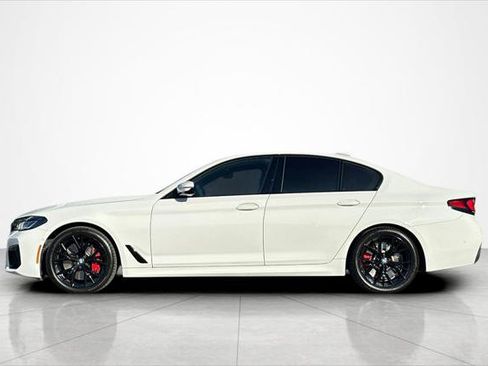 Used 2023 BMW 540i i w/ M Sport Package image 2