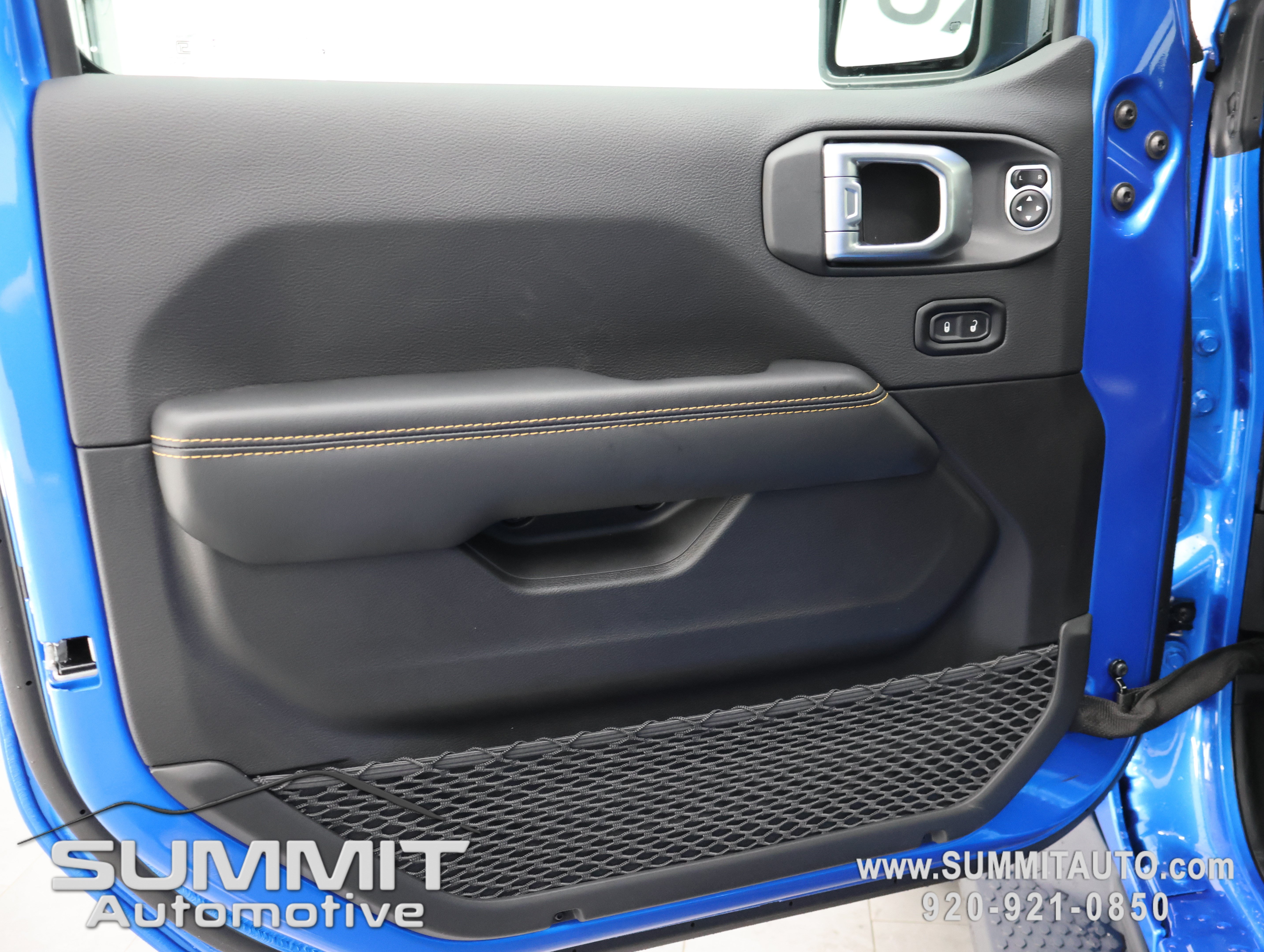 New 2027 Jeep Wrangler Unlimited Sahara AWD/4WD image 41