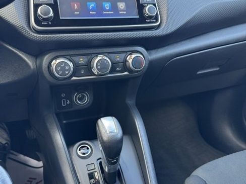 Certified 2024 Nissan Kicks S image 25