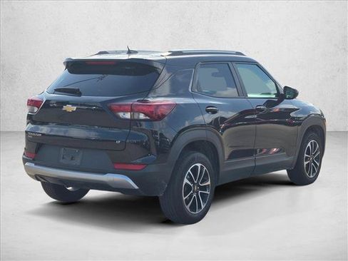 Used 2025 Chevrolet TrailBlazer LT AWD/4WD image 5