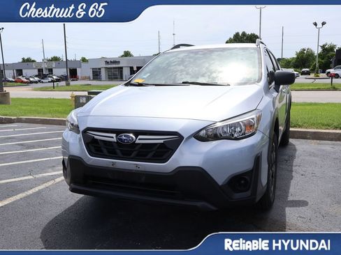 Used 2022 Subaru Crosstrek 2.0i AWD/4WD image 9