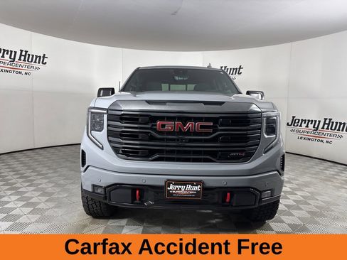 Used 2024 GMC Sierra 1500 AT4 w/ Technology Package image 3