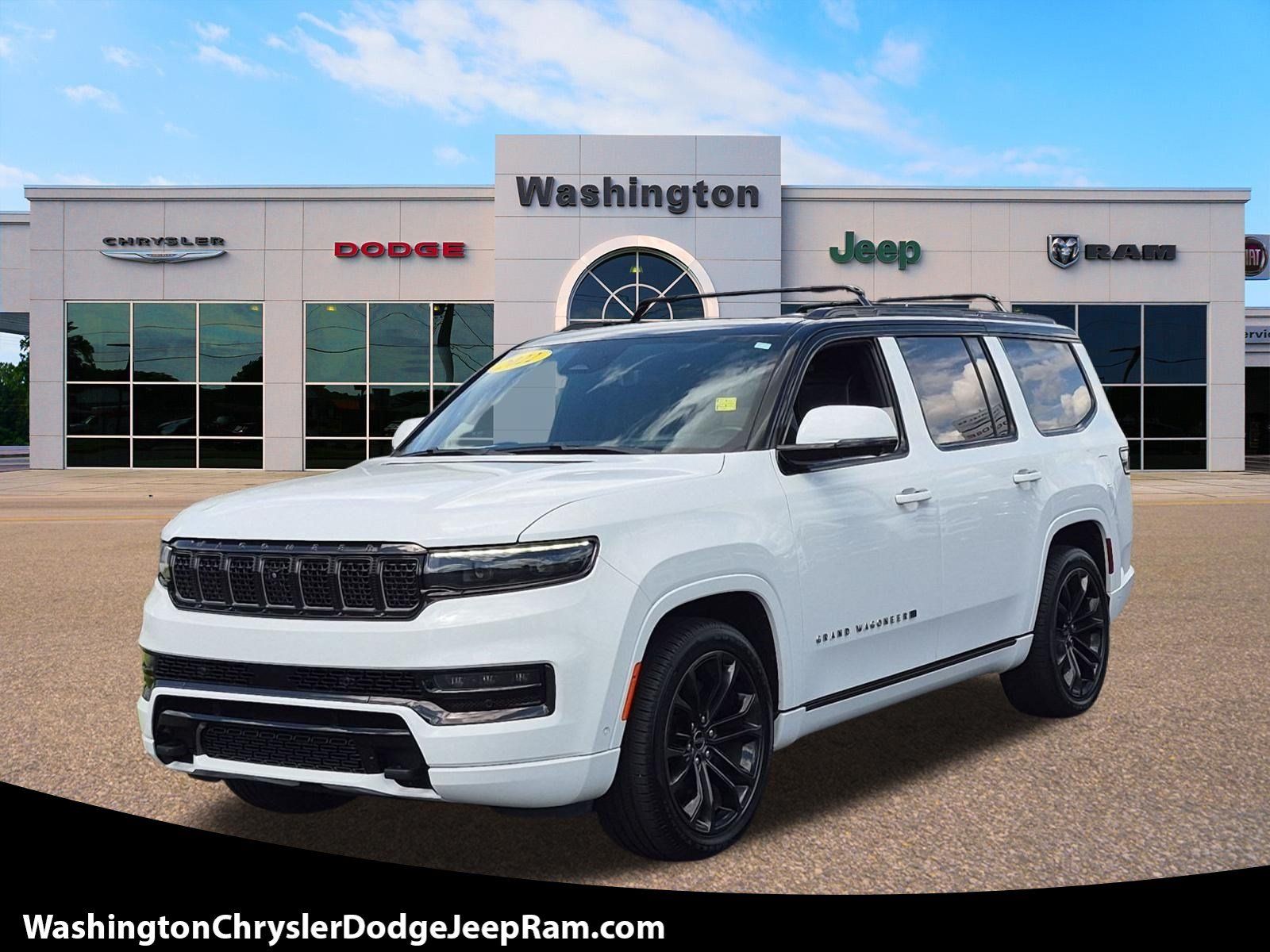 Used 2022 Jeep Grand Wagoneer Series II AWD/4WD image 1