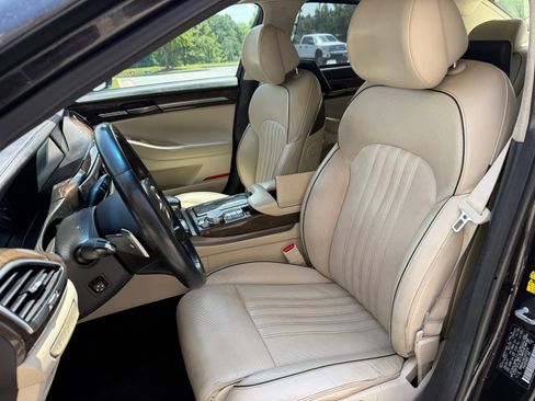 Used 2018 Genesis G90 5.0 Ultimate AWD/4WD image 37