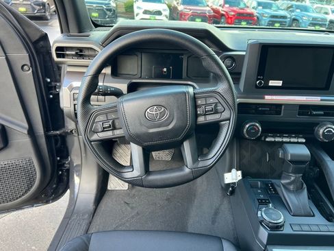 New 2026 Toyota Tacoma SR5 AWD/4WD image 12