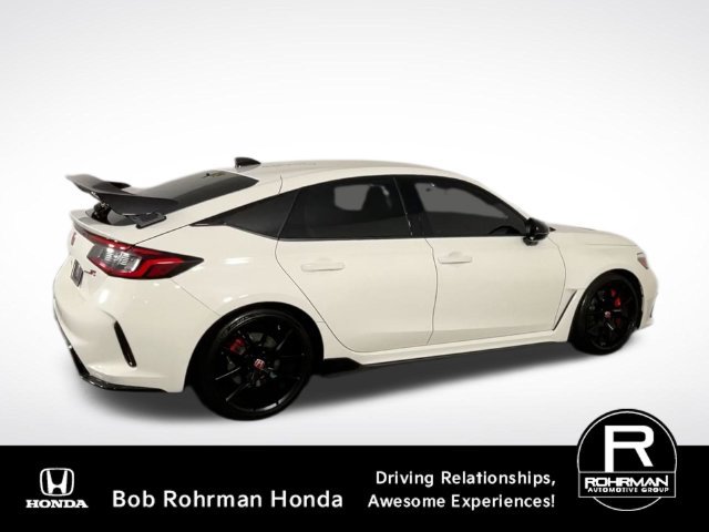 Used 2023 Honda Civic Type R image 9