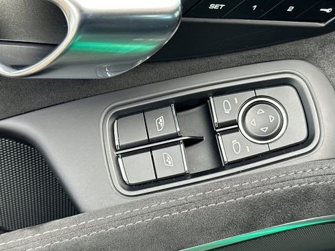 Certified 2019 Porsche 911 Carrera 4 GTS AWD/4WD image 13