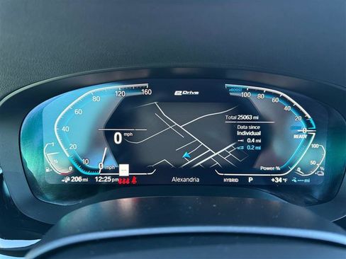 Used 2023 BMW 530e xDrive 530e xDrive w/ M Sport Package image 30