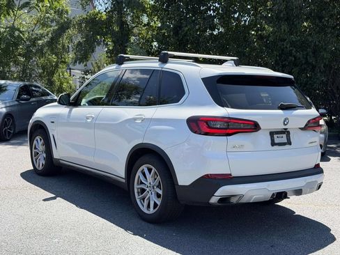 Used 2022 BMW X5 xDrive45e w/ Luxury Seating Package AWD/4WD image 3