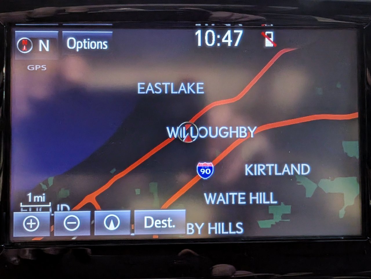 Used 2016 Toyota Camry XSE w/ Moonroof Package FWD image 4
