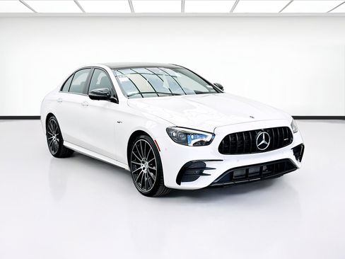 Used 2022 Mercedes-Benz E 53 AMG 4MATIC Sedan image 3