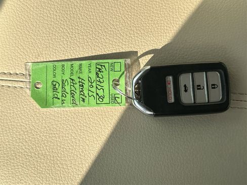 Used 2015 Honda Accord EX-L image 23