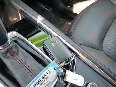 Used 2024 MAZDA CX-5 Carbon Edition image 29