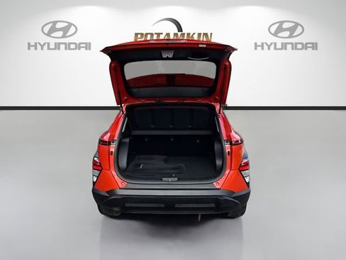 Used 2024 Hyundai Kona SEL image 24