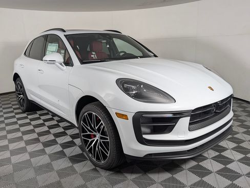 New 2026 Porsche Macan S AWD/4WD image 9