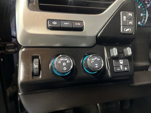 Certified 2017 Chevrolet Tahoe Premier AWD/4WD image 32