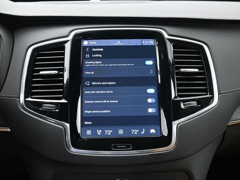Used 2023 Volvo XC90 B6 Ultimate image 18