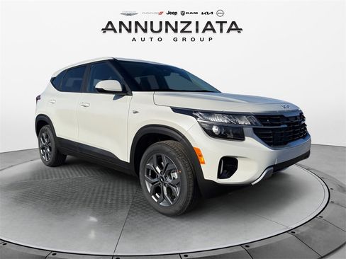 New 2026 Kia Seltos LX image 7