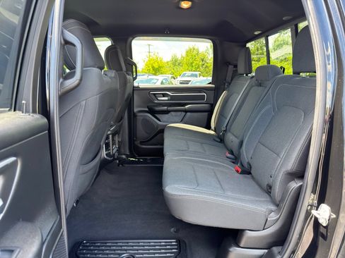 Used 2019 RAM 1500 Big Horn AWD/4WD image 25