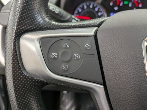 Used 2023 GMC Terrain SLE w/ Driver Convenience Package AWD/4WD image 17
