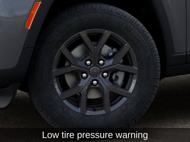 New 2027 Jeep Grand Cherokee Altitude RWD image 11