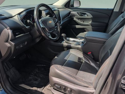 Used 2019 Chevrolet Traverse LT w/ LPO, Floor Liner Package AWD/4WD image 31