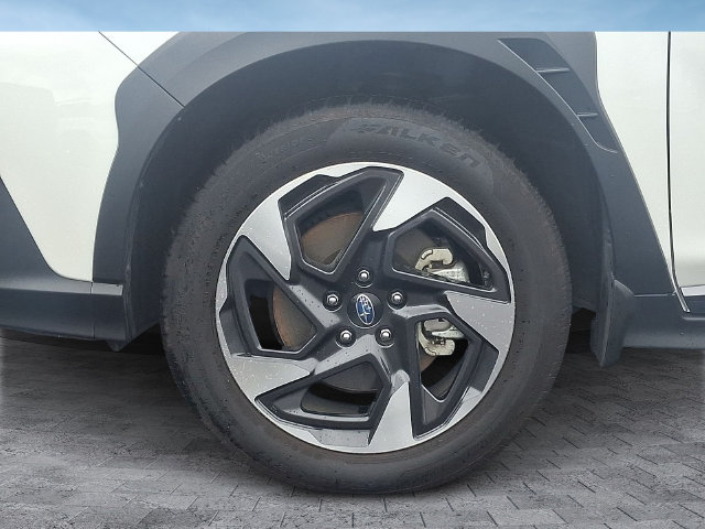 Used 2025 Subaru Crosstrek 2.5i Limited AWD/4WD image 8