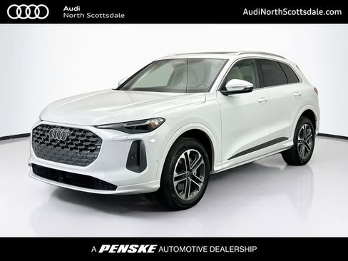Used 2025 Audi Q5 Premium Plus w/ Premium Plus AWD/4WD image 1