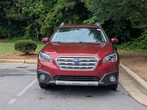 Used 2016 Subaru Outback 2.5i Limited AWD/4WD image 7