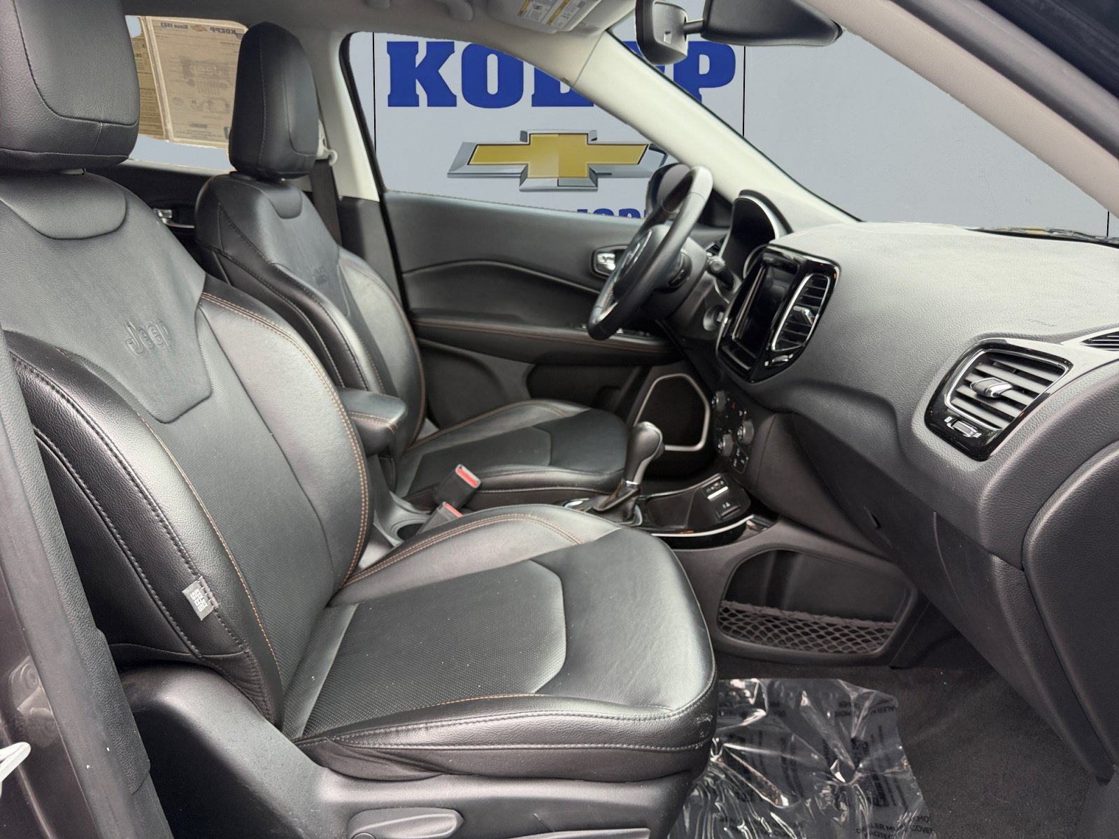 Used 2020 Jeep Compass Limited FWD image 17