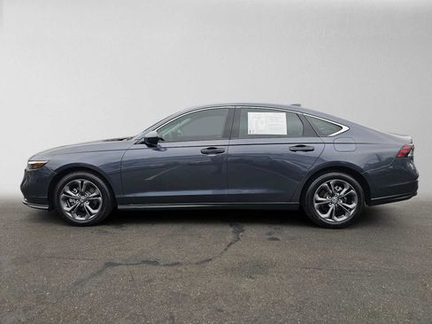 Used 2023 Honda Accord EX image 6