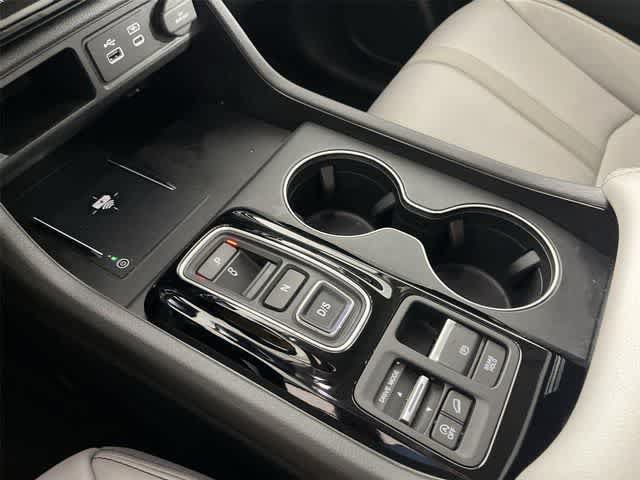 Used 2025 Honda Pilot EX-L image 29