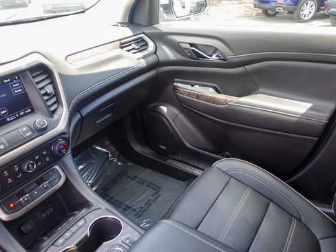 Used 2022 GMC Acadia Denali AWD/4WD image 21