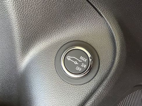 Used 2023 Buick Encore GX Select image 26