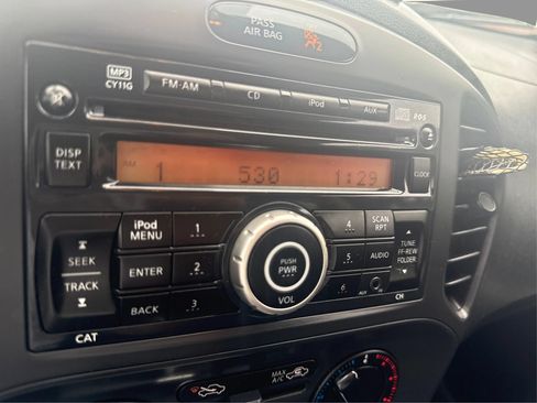 Used 2011 Nissan Juke S AWD/4WD image 16