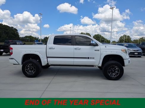 Used 2019 Toyota Tundra Platinum image 9