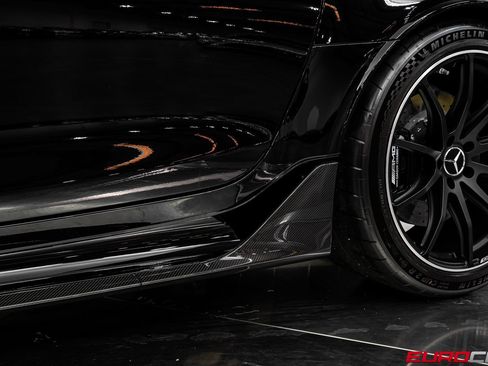 Used 2021 Mercedes-Benz AMG GT Black Series image 18